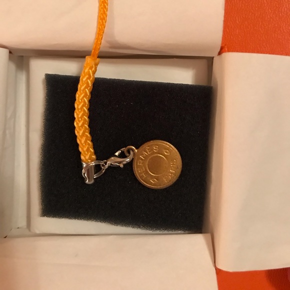 Hermes Charm - Picture 6 of 14